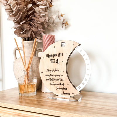 Spinning moon Sleeps till Eid